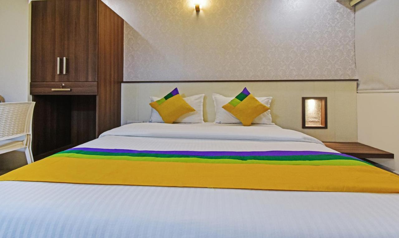 Itsy Hotels Deluxe Inn 첸나이 외부 사진