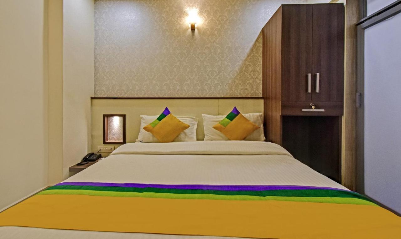 Itsy Hotels Deluxe Inn 첸나이 외부 사진